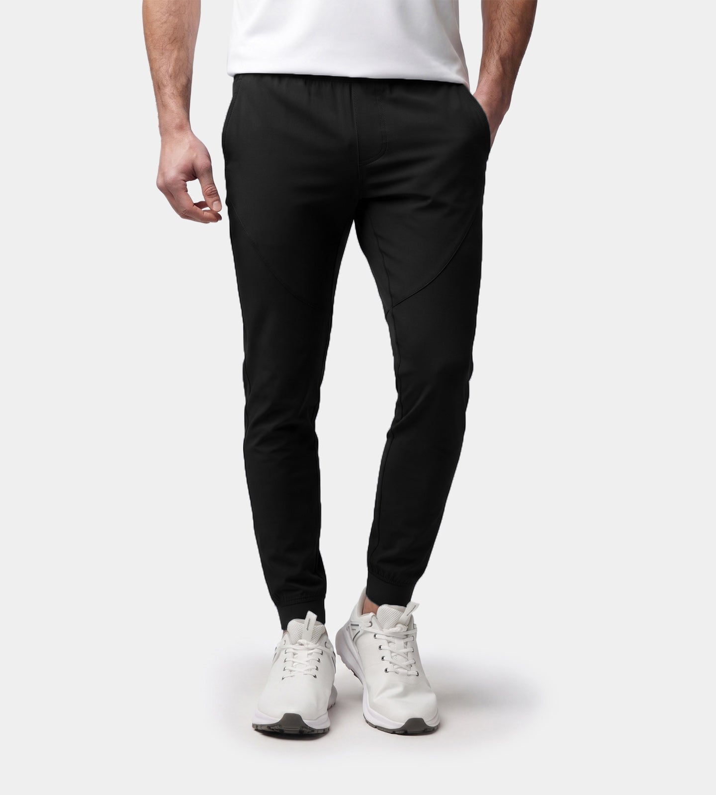 1._LUXE_GOLF_JOGGERS_-_BLACK_FRONT
