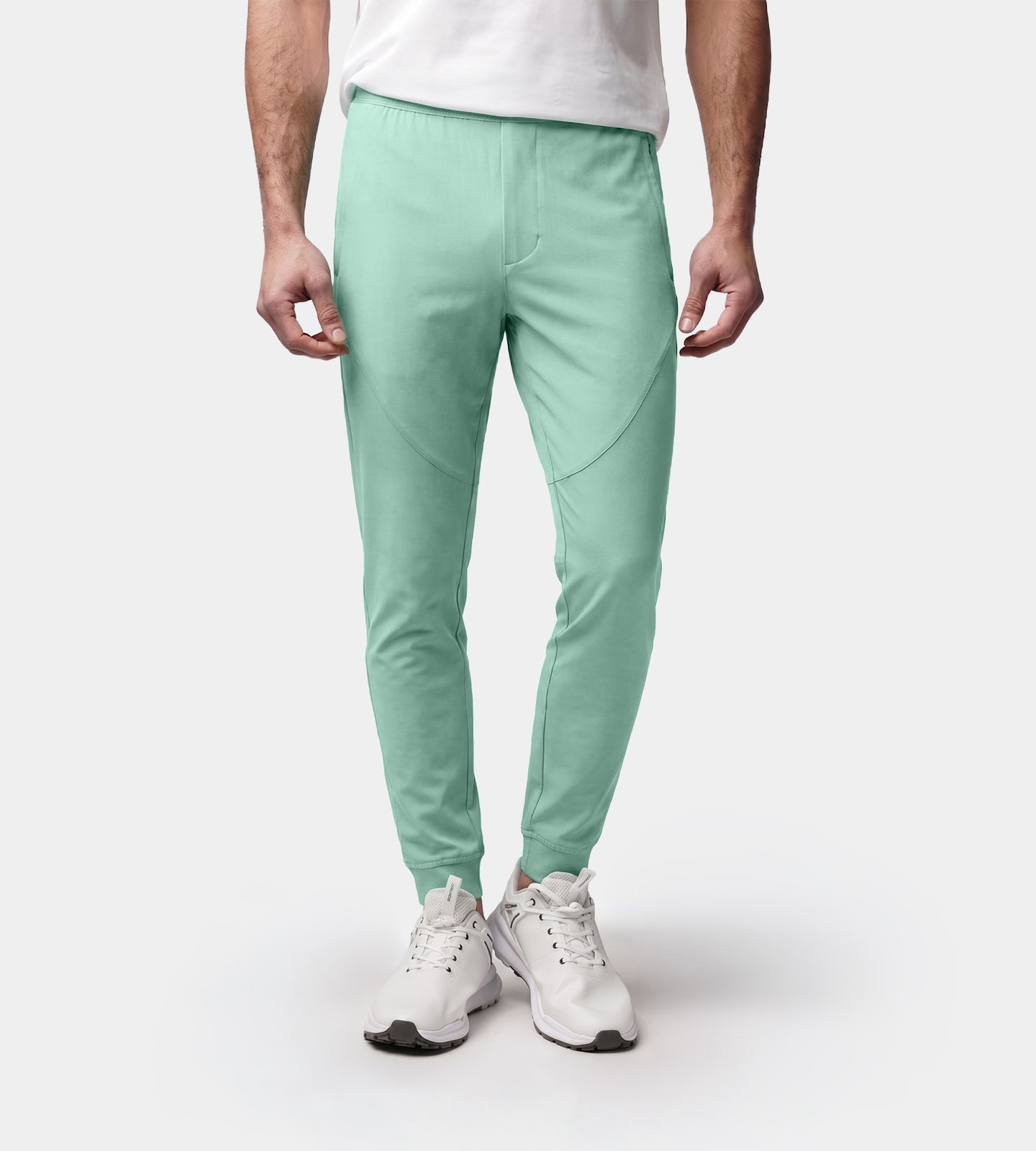 LUXEGOLFJOGGERS-SAGE_FRONT